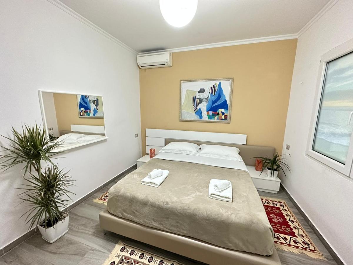Home Aquamarine & Residence Vlora Kültér fotó